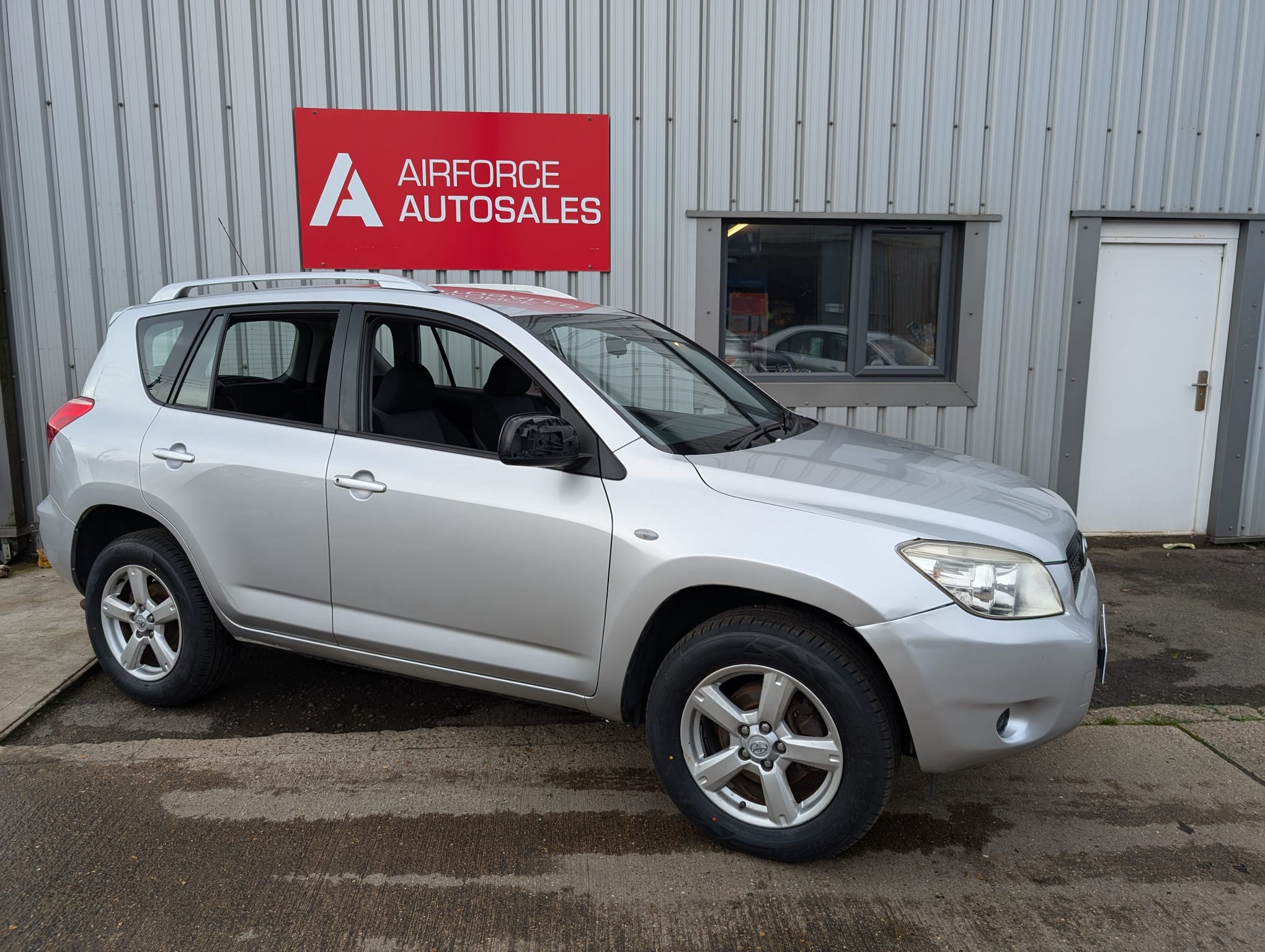 Toyota RAV 4